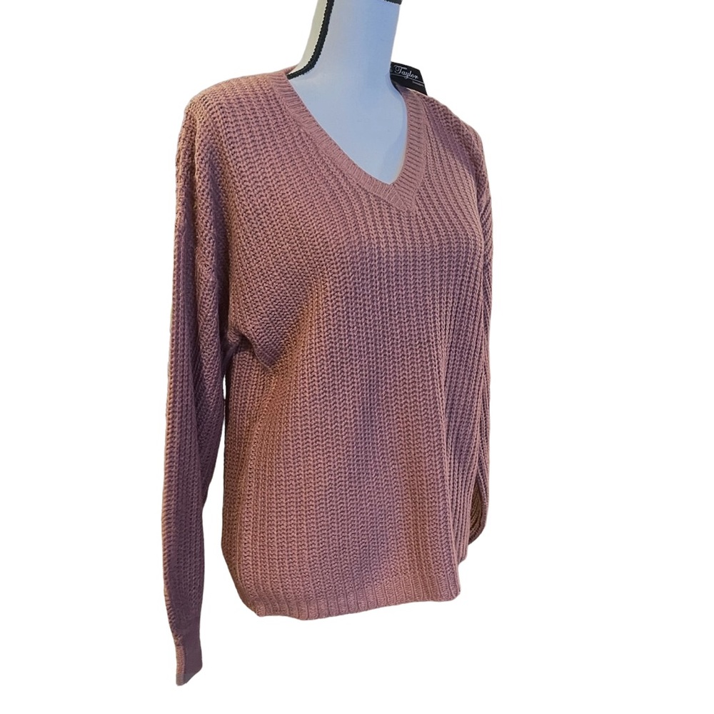 NWT EVELYN TAYLOR Mauve / Dusty Rose, Bishop Sleeve V-Neck Sweater Size S
